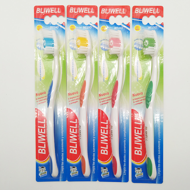 Wholesale OEM Eco Friendly Color Handle Plastic Oral Clean Soft Reusable Toothbrush